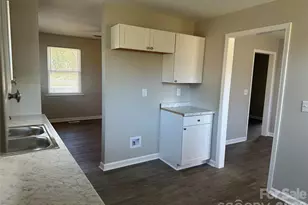 509 Skipwith Pl, Charlotte, NC 28217 - Photo 11