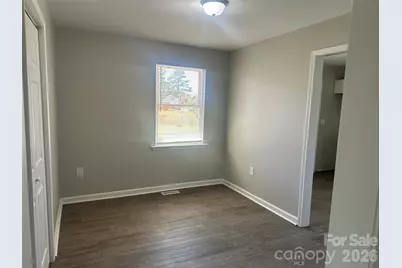 509 Skipwith Place, Charlotte, NC 28217 - Photo 5
