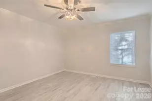 106 S Dalton St, Gastonia, NC 28052 - Photo 13