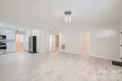 106 S Dalton Street, Gastonia, NC 28052 - Photo 7