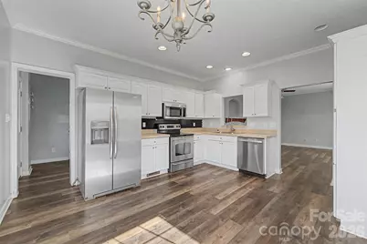 138 Elm Street, Sylva, NC 28779 - Photo 17