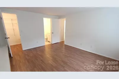 1645 Arlyn Circle, Charlotte, NC 28213 - Photo 9