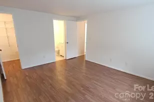 1645 Arlyn Cir, Charlotte, NC 28213 - Photo 9