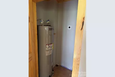 893 Carnes Road, Franklin, NC 28734 - Photo 21