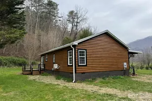 893 Carnes Rd, Franklin, NC 28734 - Photo 9