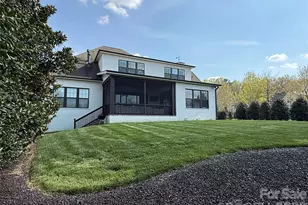 17532 Gillican Overlook Rd, Davidson, NC 28036 - Photo 5