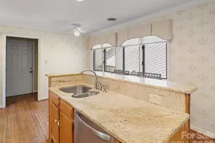 110 Clubwood Ct, Asheville, NC 28803 - Photo 15