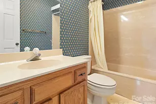 110 Clubwood Ct, Asheville, NC 28803 - Photo 27