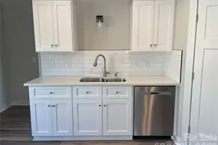 163 W Pine St, Norwood, NC 28128 - Photo 9