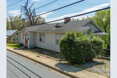 120 E Howard Street, Tryon, NC 28782 - Photo 3