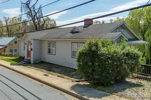 120 E Howard St, Tryon, NC 28782 - Photo 3