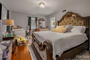 120 E Howard St, Tryon, NC 28782 - Photo 7