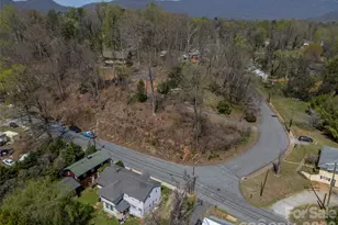 120 E Howard St, Tryon, NC 28782 - Photo 31