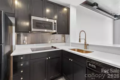 710 W Trade Street #505, Charlotte, NC 28202 - Photo 3