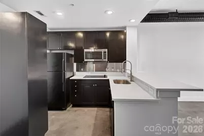 710 W Trade Street #505, Charlotte, NC 28202 - Photo 5