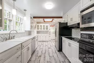 25 Blackwood Rd, Asheville, NC 28804 - Photo 11