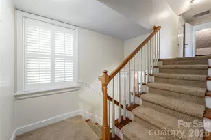 25 Blackwood Rd, Asheville, NC 28804 - Photo 21