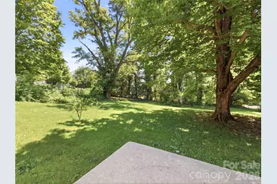 151 Hampton Heights, Canton, NC 28716 - Photo 7