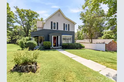 151 Hampton Heights, Canton, NC 28716 - Photo 3