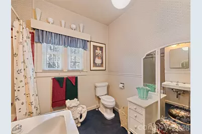 151 Hampton Heights, Canton, NC 28716 - Photo 27