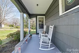 151 Hampton Heights, Canton, NC 28716 - Photo 9