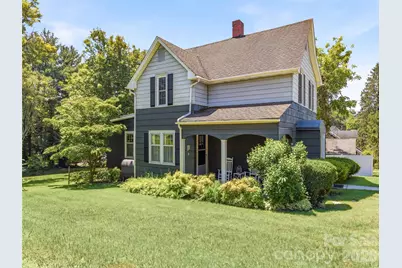 151 Hampton Heights, Canton, NC 28716 - Photo 5