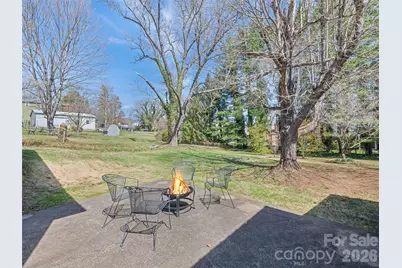 151 Hampton Heights, Canton, NC 28716 - Photo 7