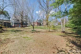 151 Hampton Heights, Canton, NC 28716 - Photo 15