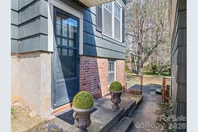 151 Hampton Heights, Canton, NC 28716 - Photo 17