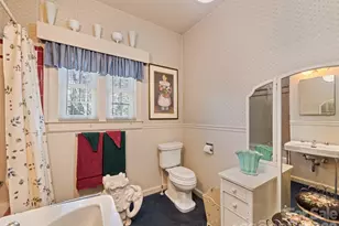 151 Hampton Heights, Canton, NC 28716 - Photo 31