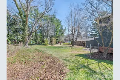 151 Hampton Heights, Canton, NC 28716 - Photo 13
