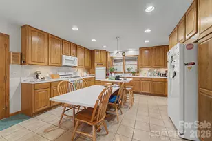 750 Double Springs Dr, Almond, NC 28702 - Photo 15