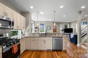 55 Vandalia Ave, Asheville, NC 28806 - Photo 9