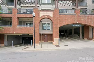 190 Broadway St, Asheville, NC 28801 - Photo 29