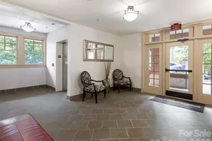 190 Broadway St, Asheville, NC 28801 - Photo 23