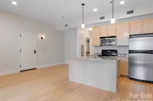 190 Broadway St, Asheville, NC 28801 - Photo 11