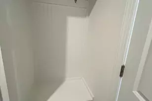 1524 31st St NE, Conover, NC 28613 - Photo 5