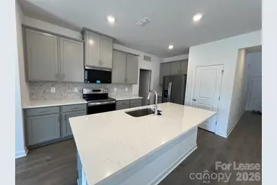 1524 31st Street NE #34, Conover, NC 28613 - Photo 3