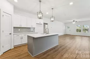 700 6th St, Spencer, NC 28159 - Photo 9