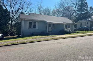 251 W 3rd St, Rutherfordton, NC 28139 - Photo 1