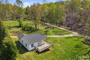 1127 Barney Pl, Lenoir, NC 28645 - Photo 7