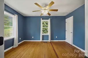 1127 Barney Pl, Lenoir, NC 28645 - Photo 13