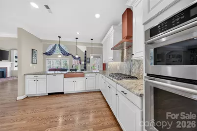 12800 Darby Chase Drive, Charlotte, NC 28277 - Photo 9