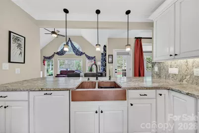 12800 Darby Chase Drive, Charlotte, NC 28277 - Photo 11