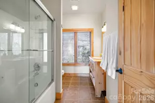 277 Kestrel Ct, Sapphire, NC 28774 - Photo 23