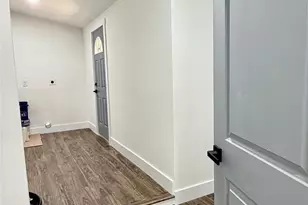 4330 Colebrook Rd, Charlotte, NC 28215 - Photo 25