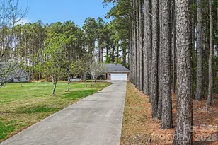 216 Henson Ln, McConnells, SC 29726 - Photo 3