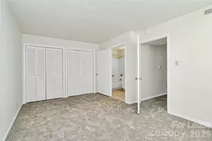 6121 Heathstone Ln, Charlotte, NC 28210 - Photo 13