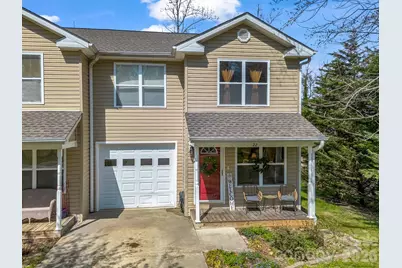 22 Macks Way, Hendersonville, NC 28739 - Photo 3