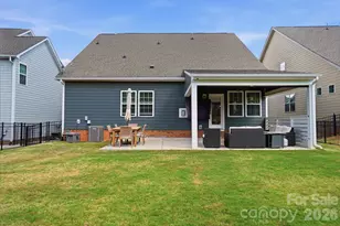 5084 Lily Pond Cir, Waxhaw, NC 28173 - Photo 7